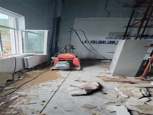 廉江地基基础下沉墙体裂缝加固注浆顶升施工